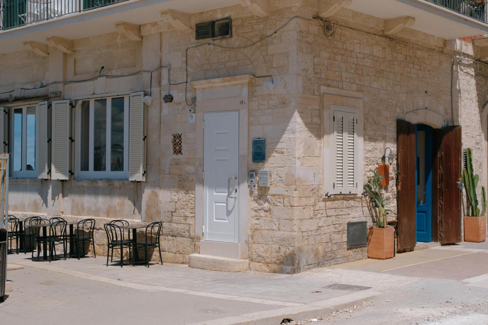 La Finestrella Hotel Bari Exterior photo