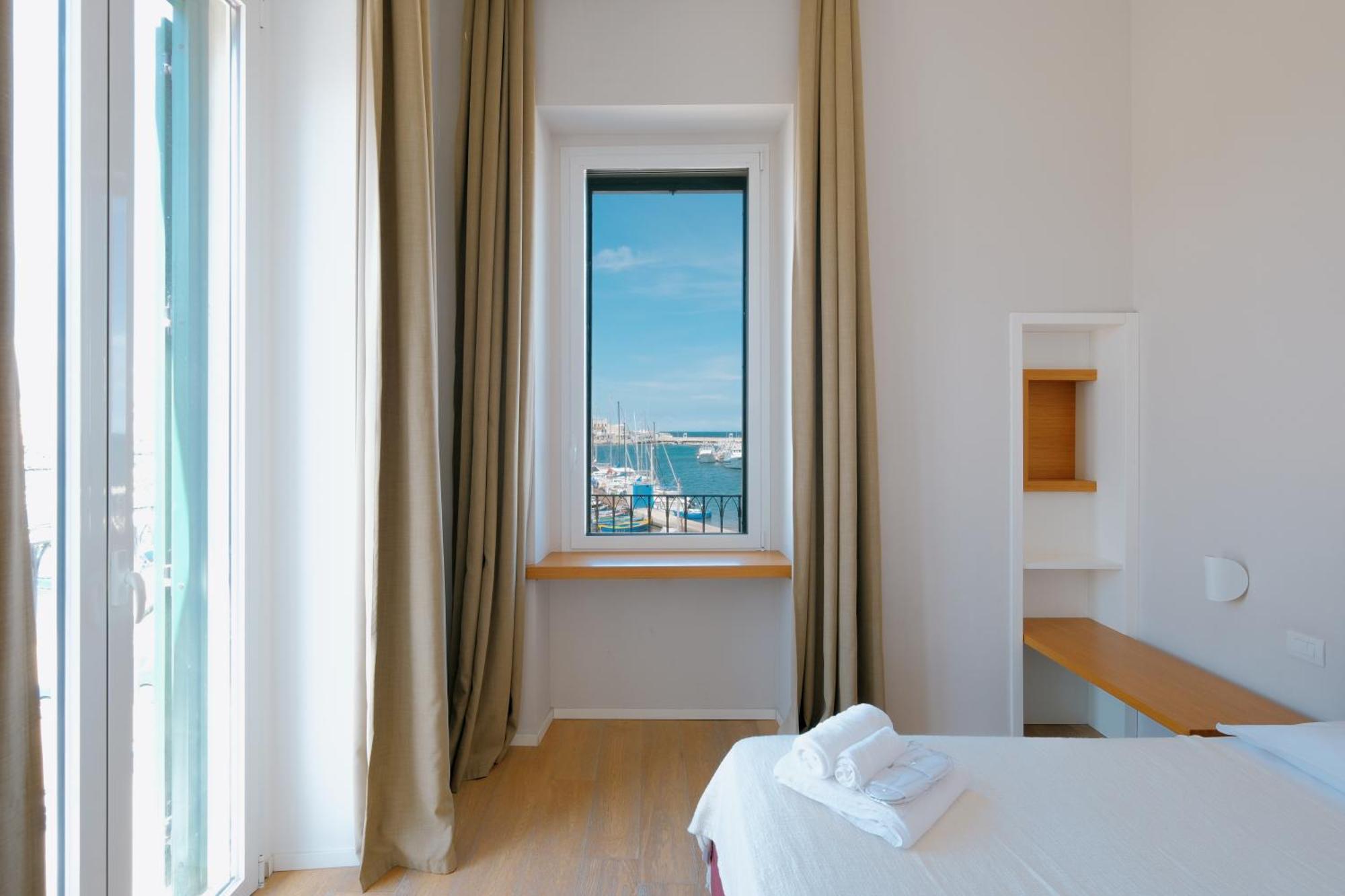 La Finestrella Hotel Bari Exterior photo